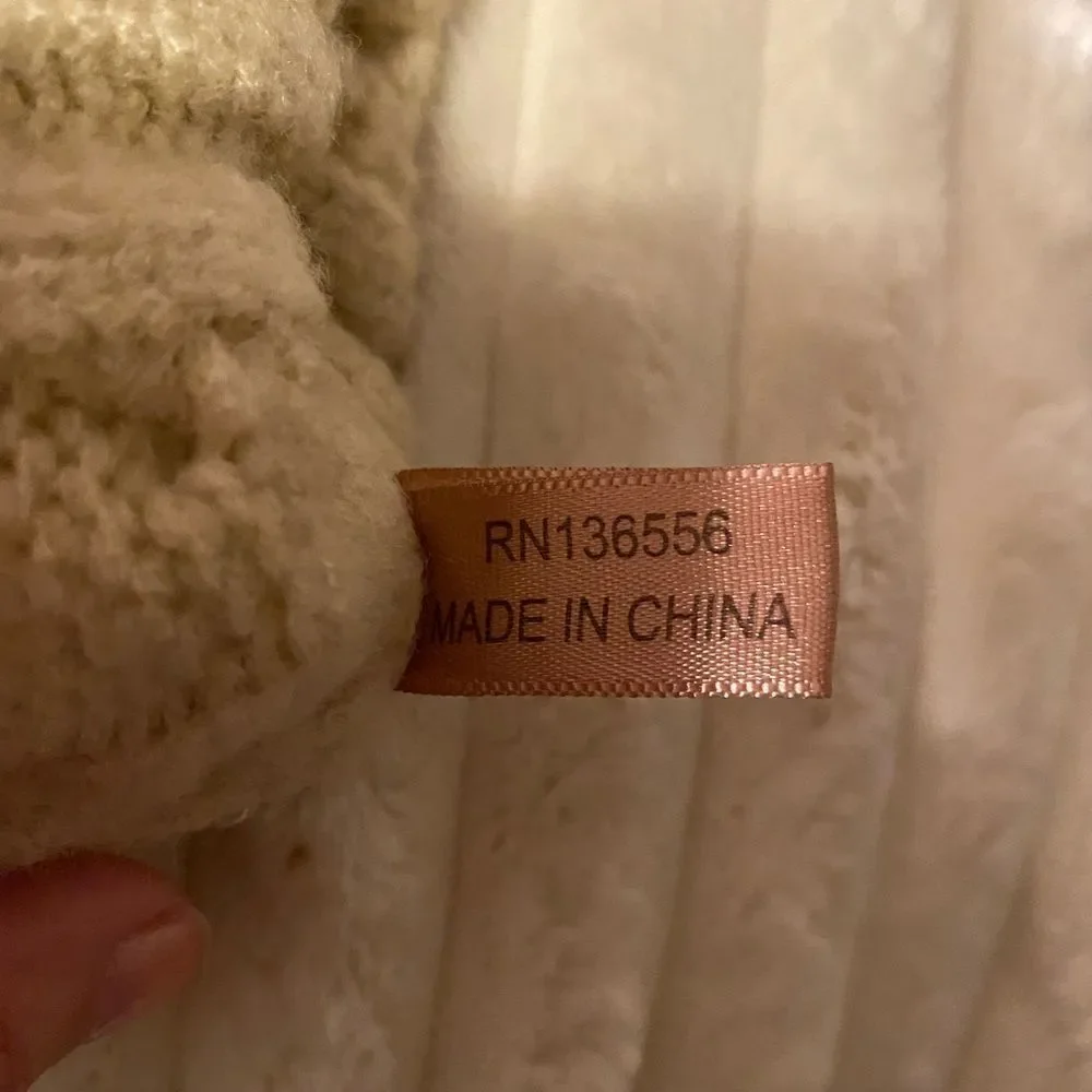 Cream Beanie with Giant puff - Picture 4 of 5